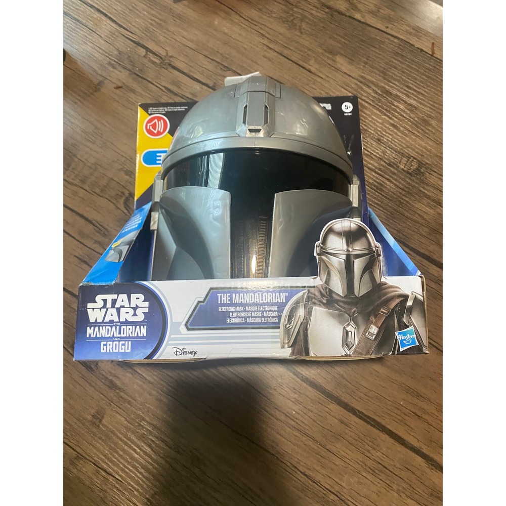 Star Wars The Mandalorian Electronic Mask Hasbro Sound Effects Phrases G0261 New - Picture 2 of 3